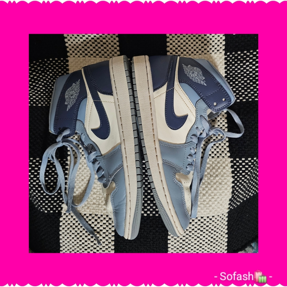 Nike Blue and White Athletic Shoes